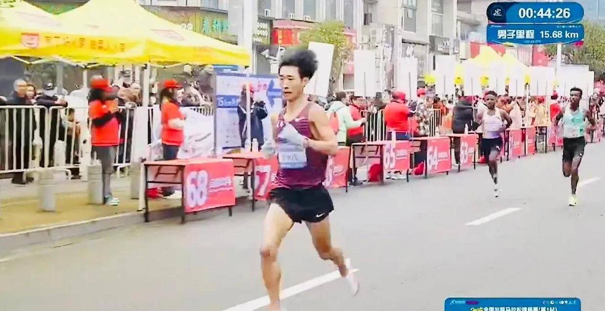 Ming在塞尔维亚队比赛中出色发挥，刷新纪录引发热议！